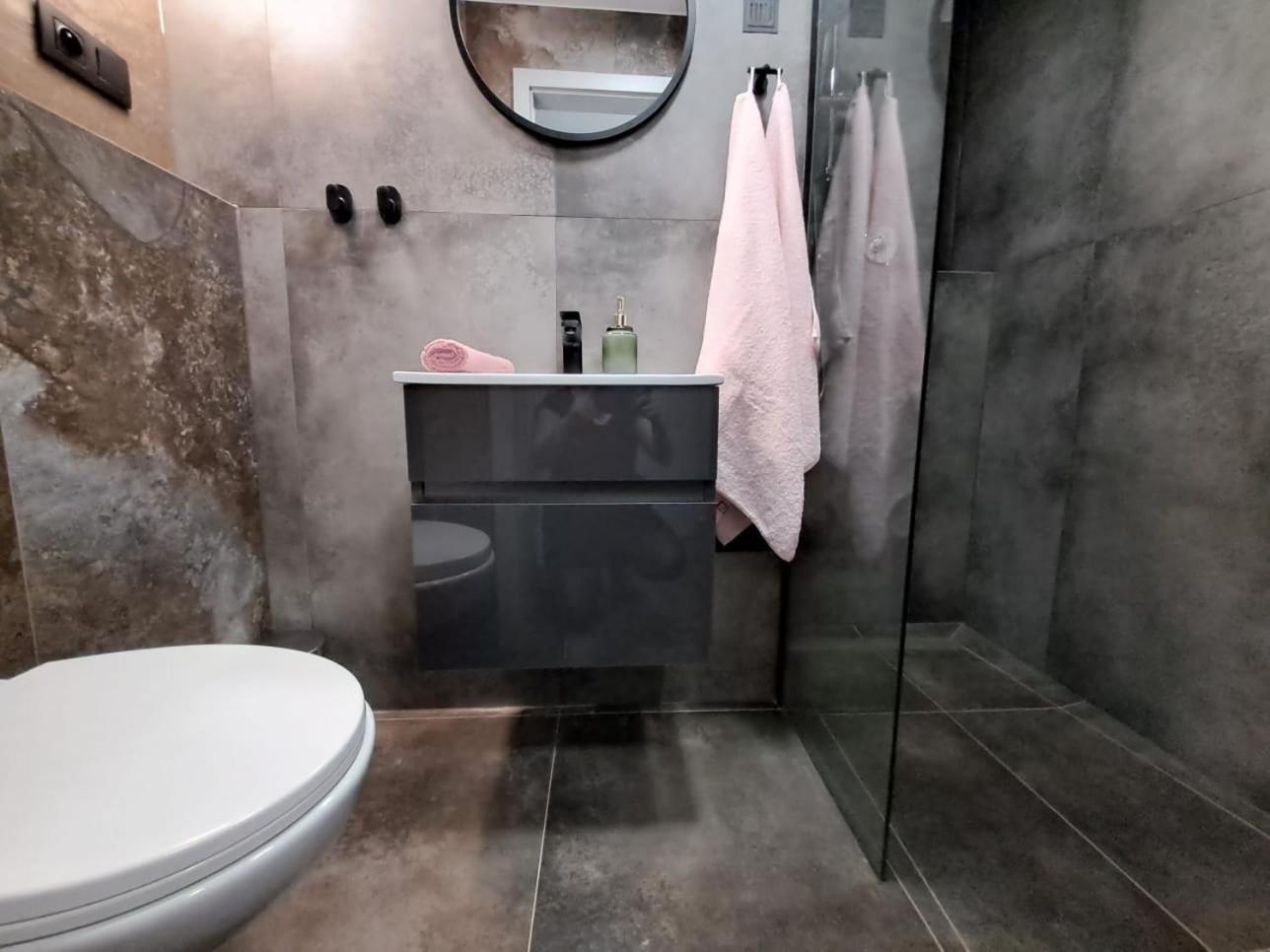 Dk Apartamenty Hotelove Giżycko Exterior foto